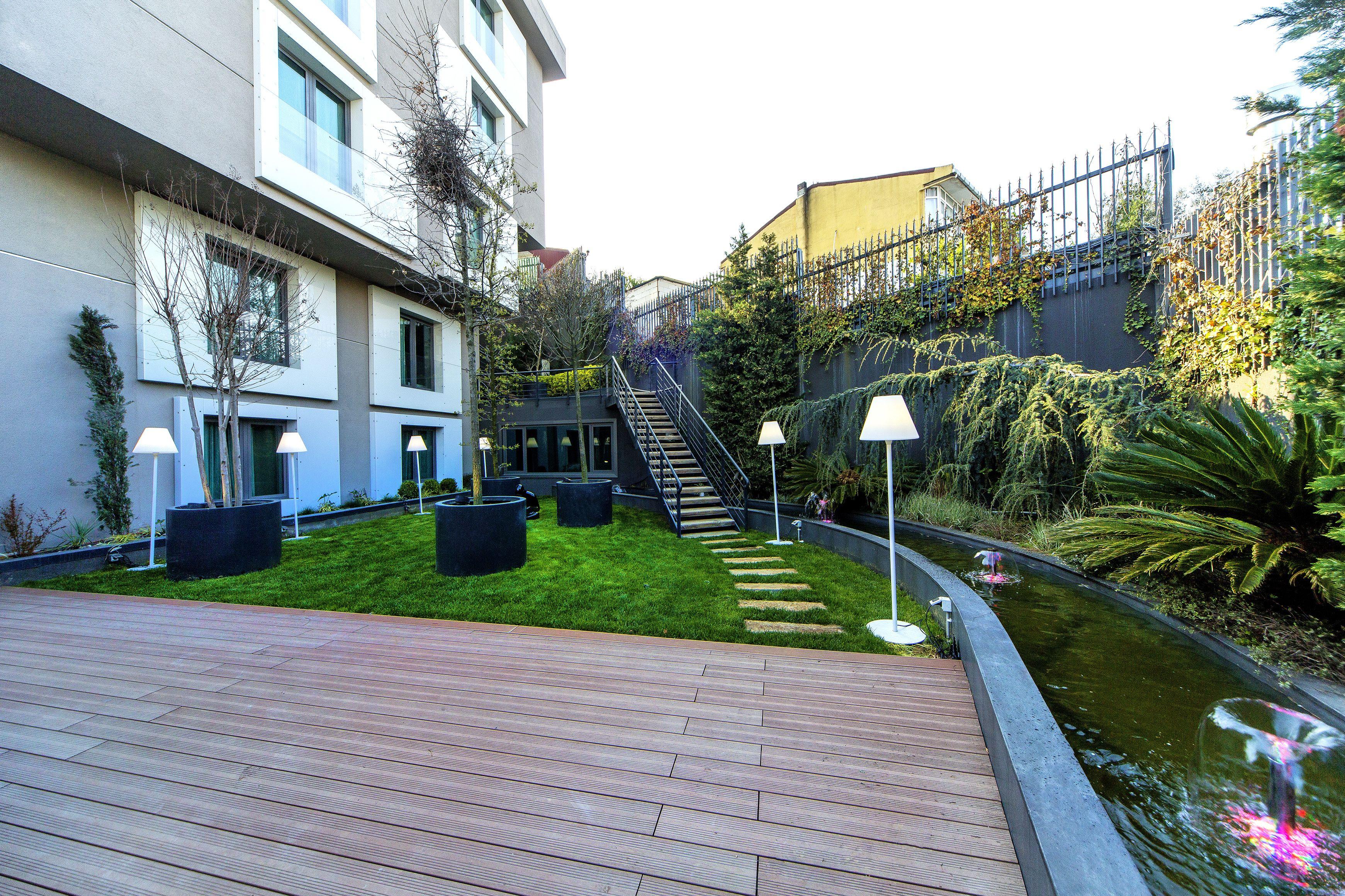 The City Suites — Photos 1